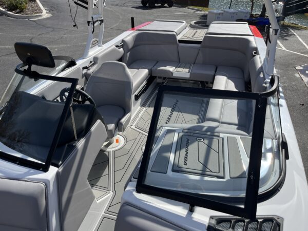 2025 Moomba MAX - Image 16