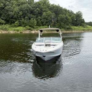 2019 Chaparral 246 SSI Surf